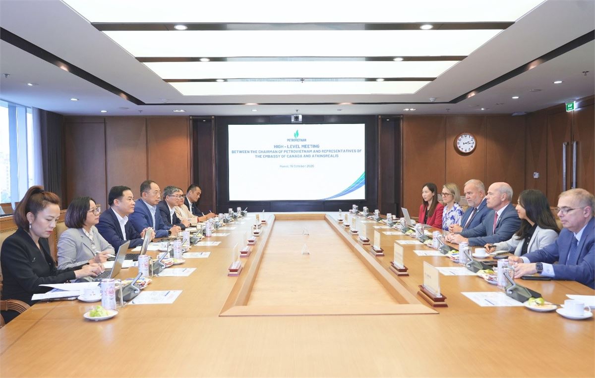 PETROVIETNAM và Canada trao đổi tiềm năng hợp tác điện hạt nhân