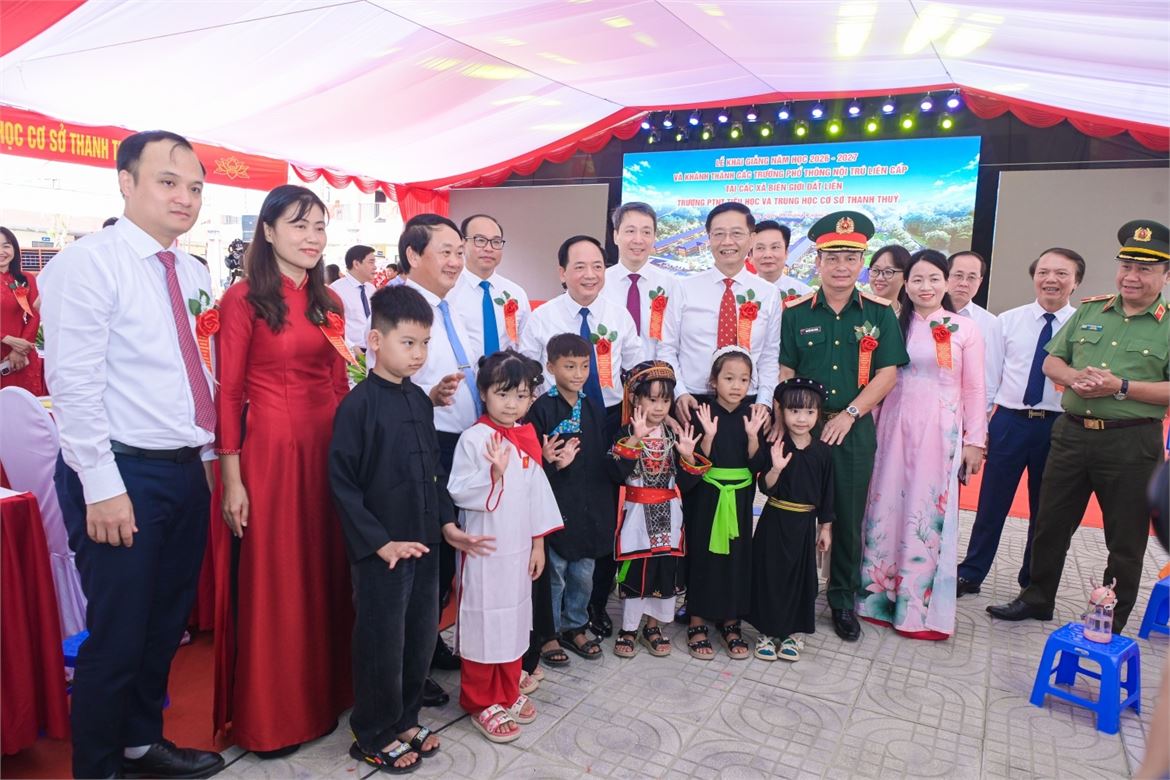 Nghĩa tình PETROVIETNAM mùa khai trường