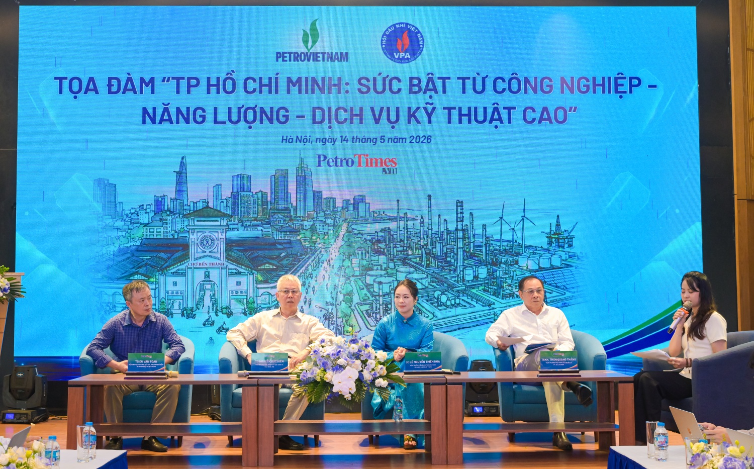 [Trực tiếp] Tọa đàm “TP Hồ Chí Minh: Sức bật từ Công nghiệp - Năng lượng - Dịch vụ kỹ thuật cao”