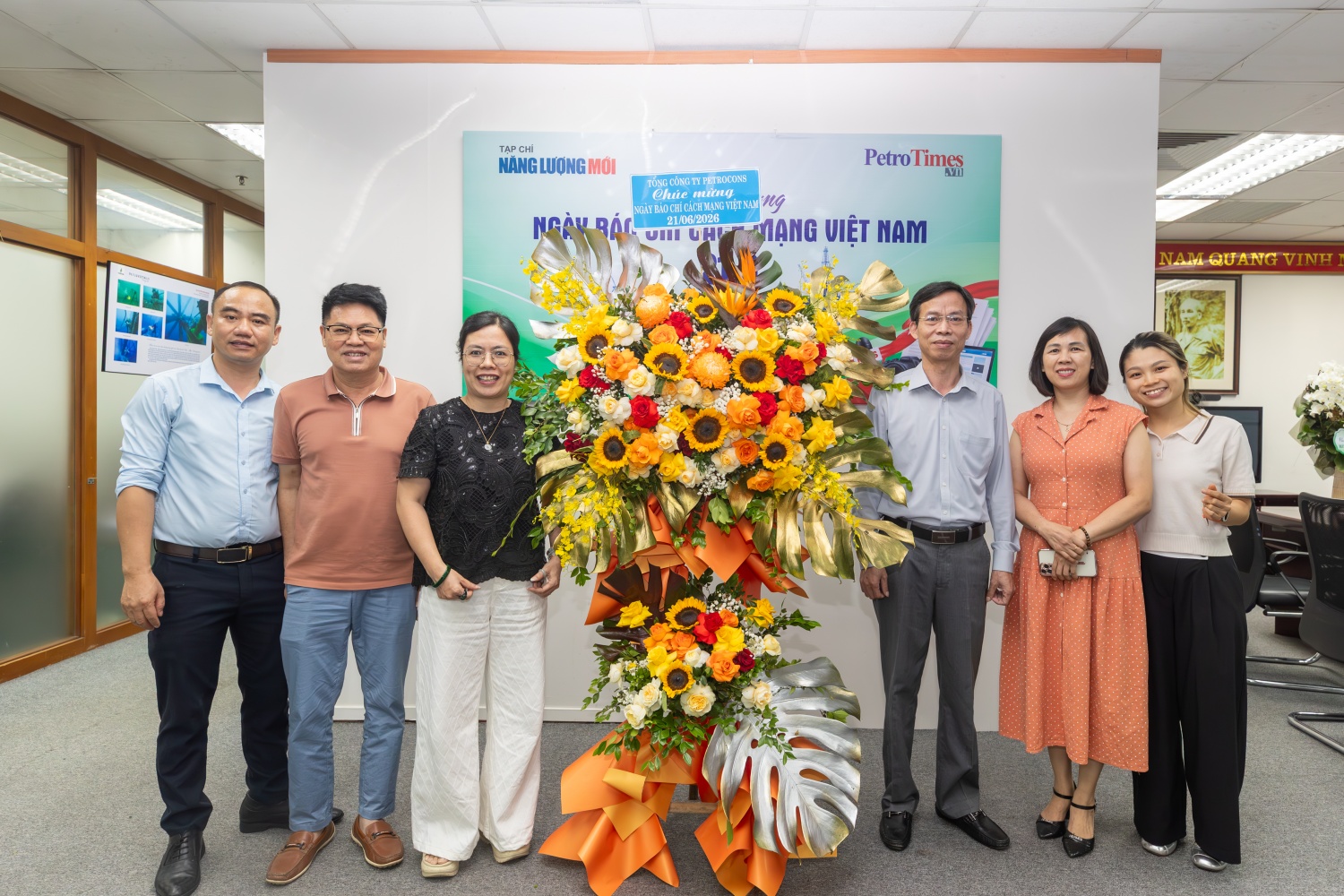 Lời cảm ơn từ Tạp chí Năng lượng Mới - PetroTimes