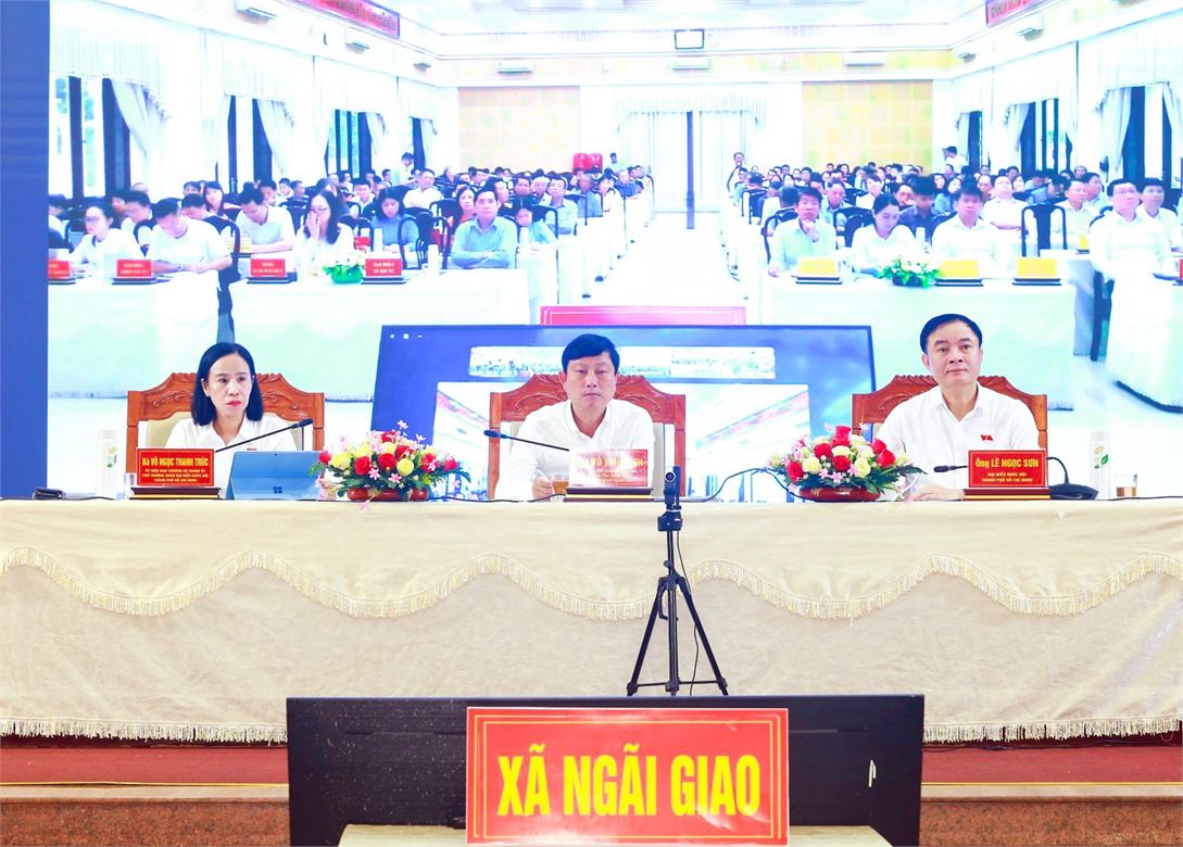 ĐBQH Lê Ngọc Sơn tham gia tiếp xúc cử tri trước Kỳ họp thứ hai, Quốc hội khóa XVI