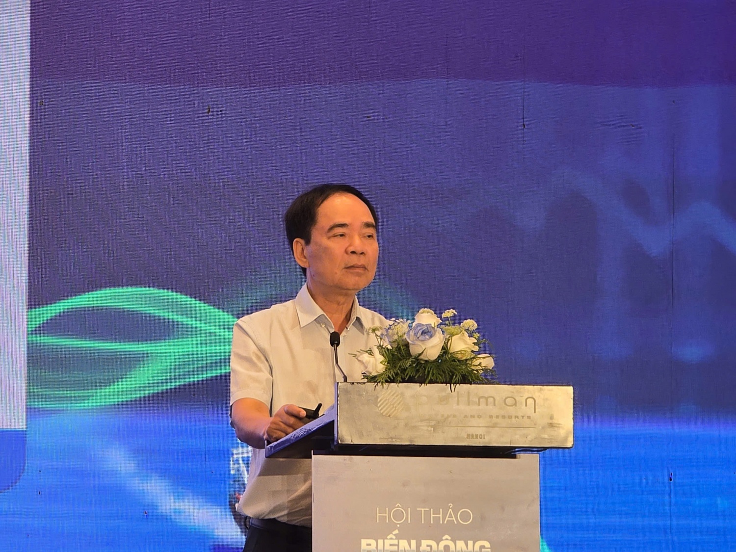 Xây dựng kho dự trữ xăng dầu quốc gia là yêu cầu cấp bách