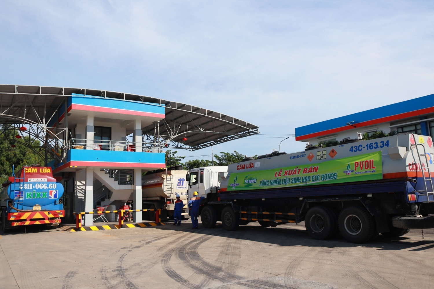 Xăng E10: Dấu ấn tiên phong của Petrovietnam trong nửa đầu năm 2026
