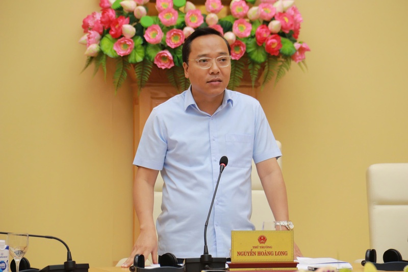 Tháo gỡ vướng mắc, thúc đẩy cơ chế mua bán điện trực tiếp và phát triển năng lượng tái tạo