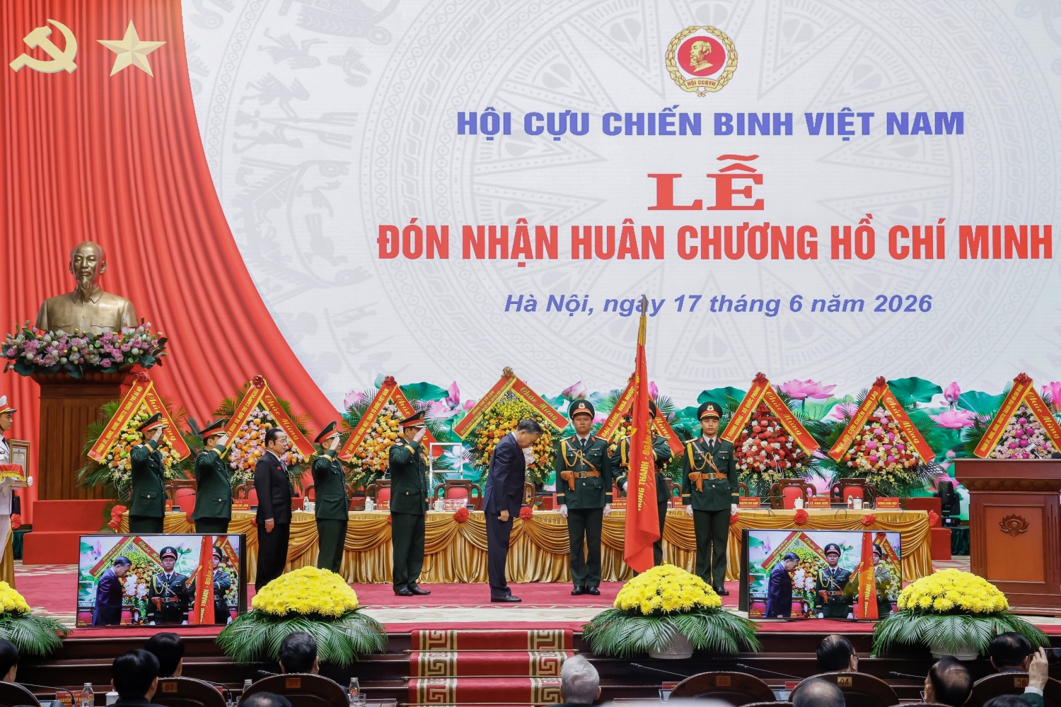 [Chùm ảnh] Khai mạc Đại hội đại biểu toàn quốc Hội Cựu chiến binh Việt Nam lần thứ VIII
