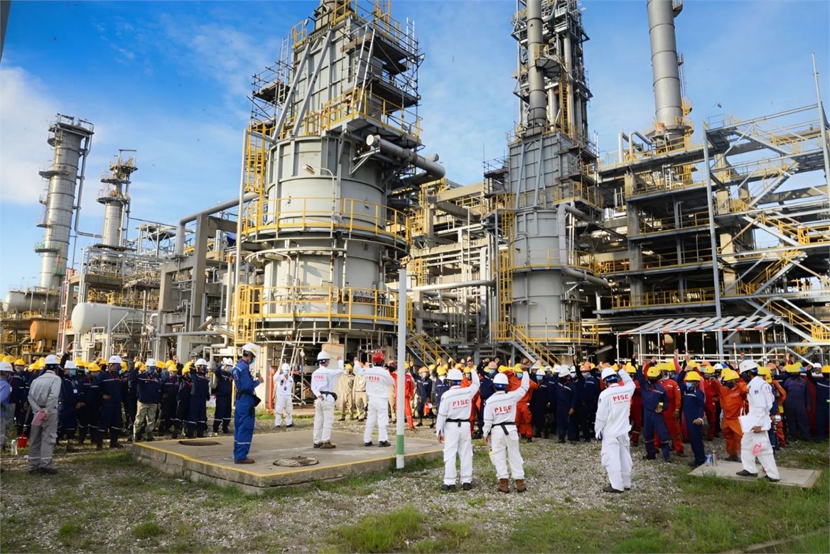 Nội lực PETROVIETNAM tại các công trình công nghiệp năng lượng trên bờ