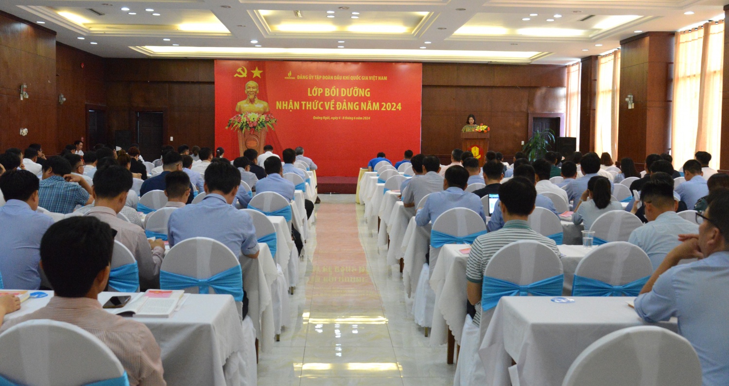 Đảng ủy Tập đoàn Dầu khí Quốc gia Việt Nam:  Khai giảng Lớp Bồi dưỡng nhận thức về Đảng năm 2024 khu vực Quảng Ngãi