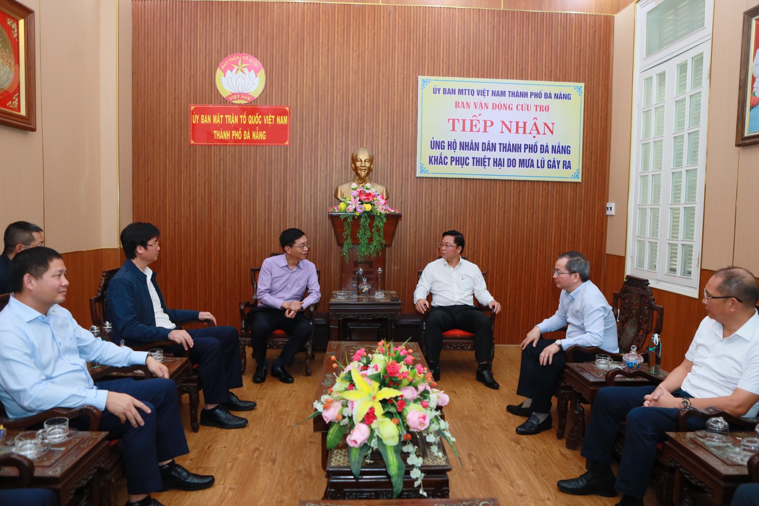 “Nghĩa tình đong đầy” của Petrovietnam với đồng bào Đà Nẵng: Hành động sớm - sẻ chia lớn