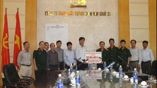 Công đoàn Dầu khí ủng hộ 585 triệu đồng cho các nạn nhân ở Phú Thọ