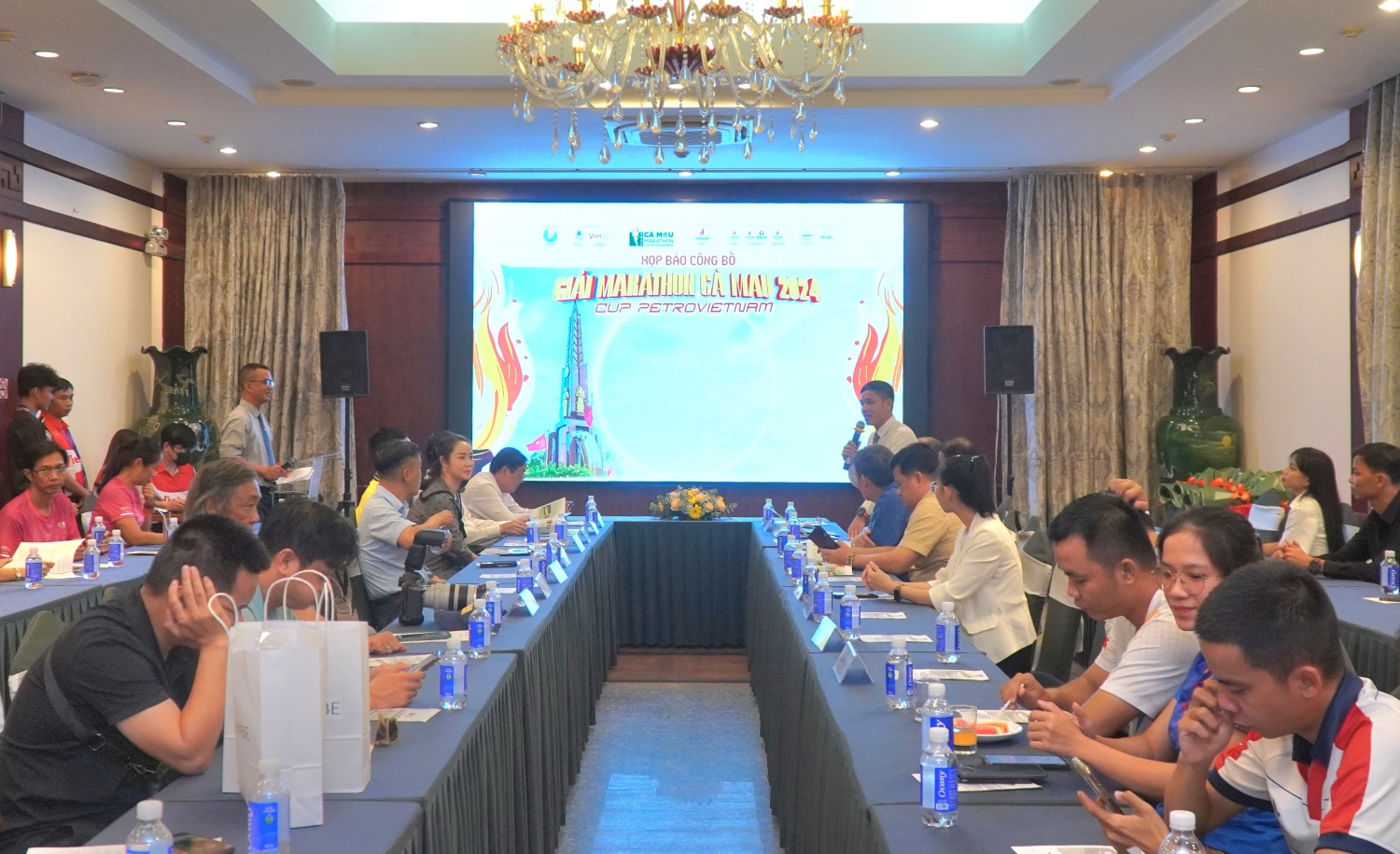 6.000 vận động viên tham gia Giải Marathon - Cà Mau 2024 Cúp Petrovietnam