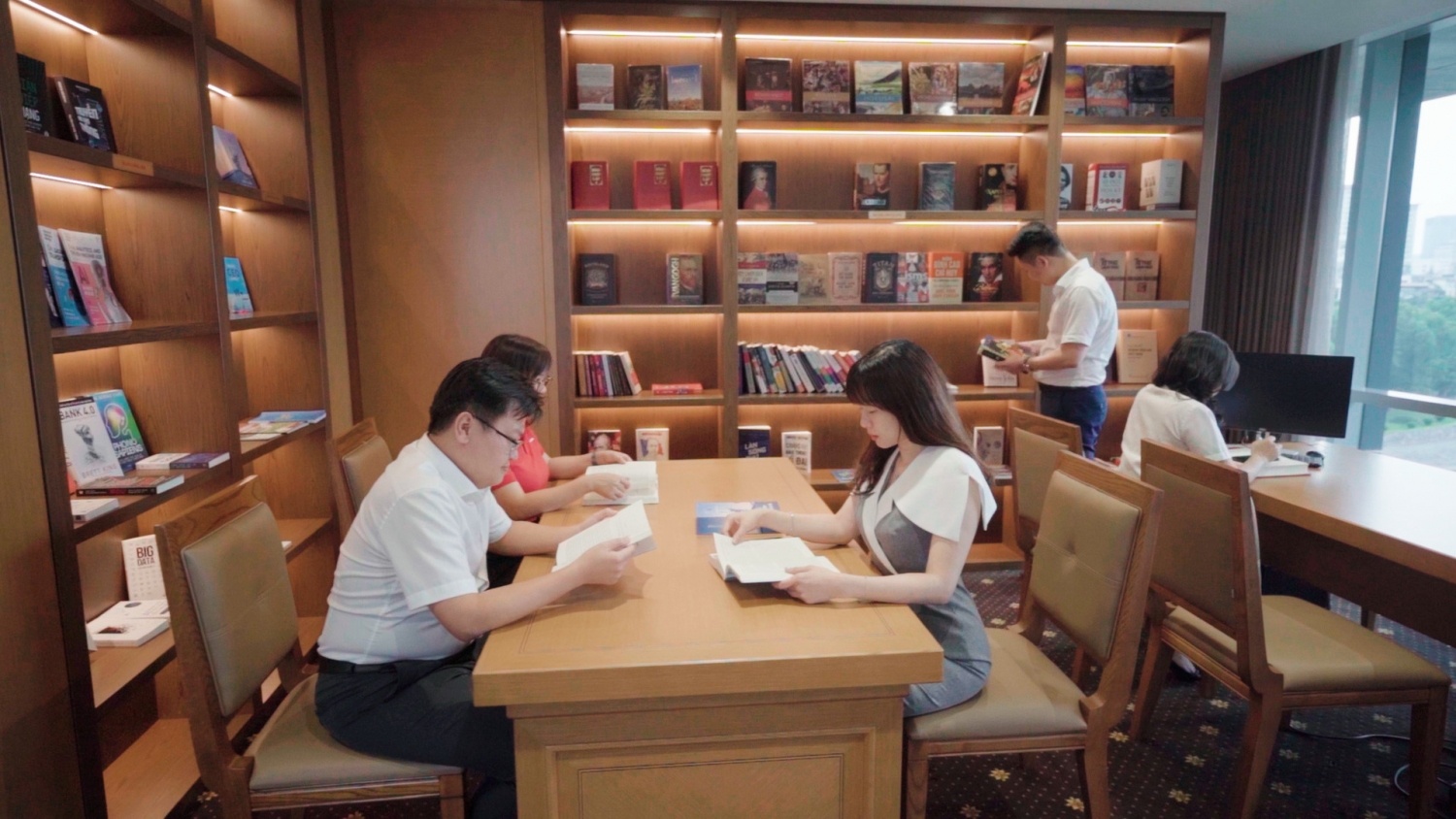 Ngày Sách và Văn hóa đọc Việt Nam:  Nâng tầm văn hóa đọc của người Dầu khí