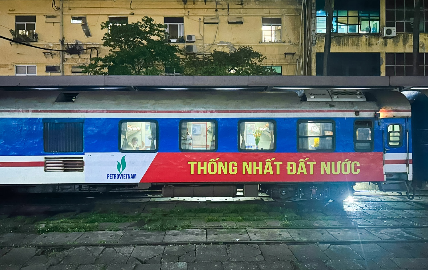 Petrovietnam đồng hành cùng đất nước: Dấu ấn tự hào trên “Đoàn tàu Thống nhất” lịch sử