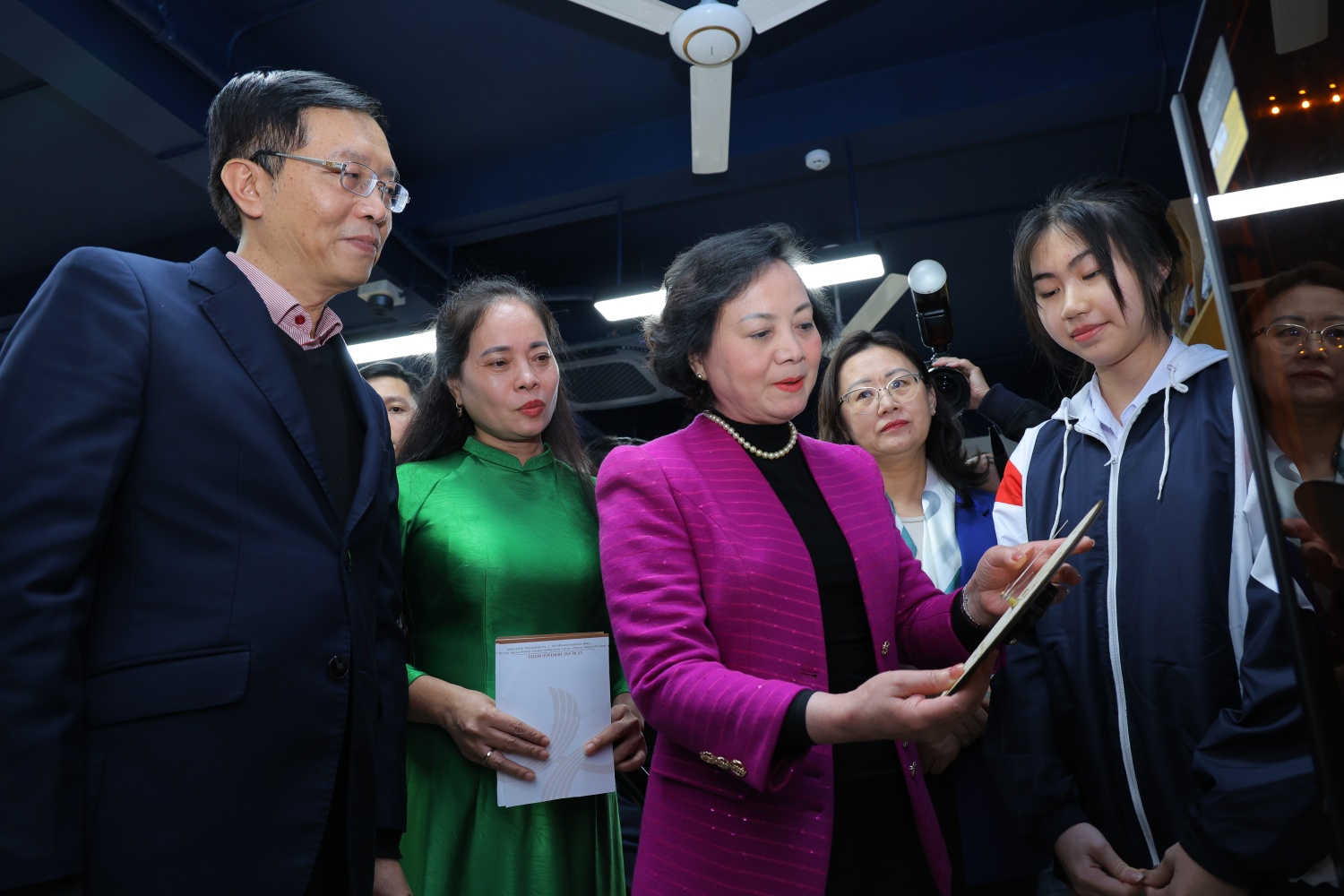 Phòng STEM mở ra không gian tri thức rộng lớn cho học sinh vùng cao