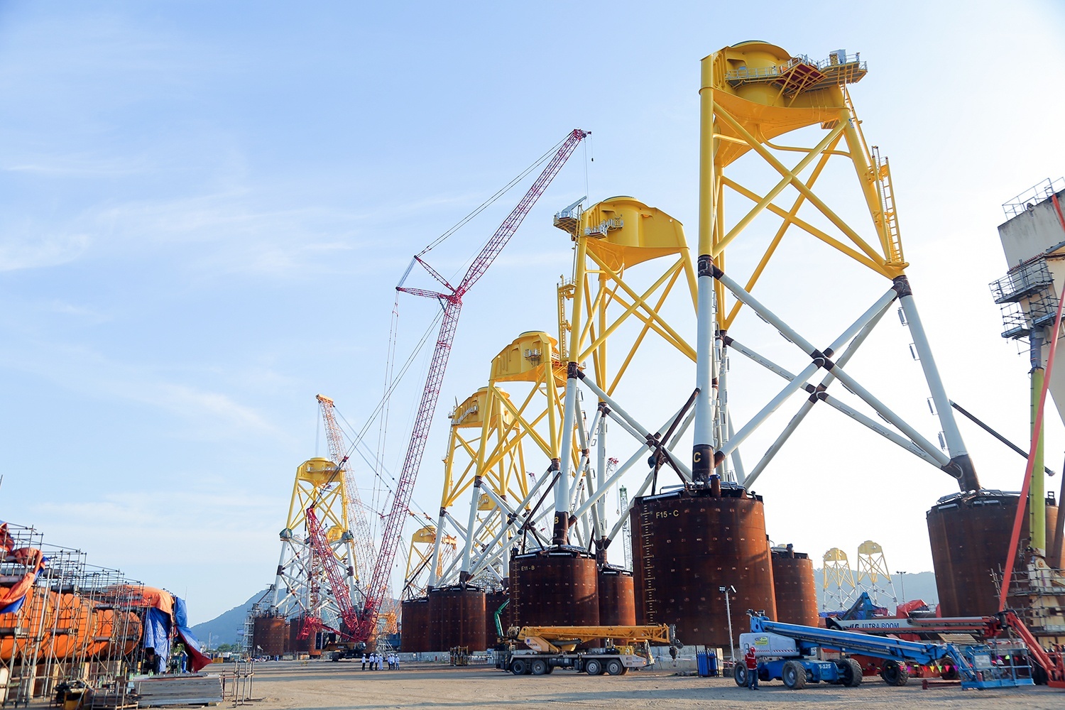 Petrovietnam khẳng định vai trò tiên phong trong phát triển điện gió ngoài khơi Việt Nam