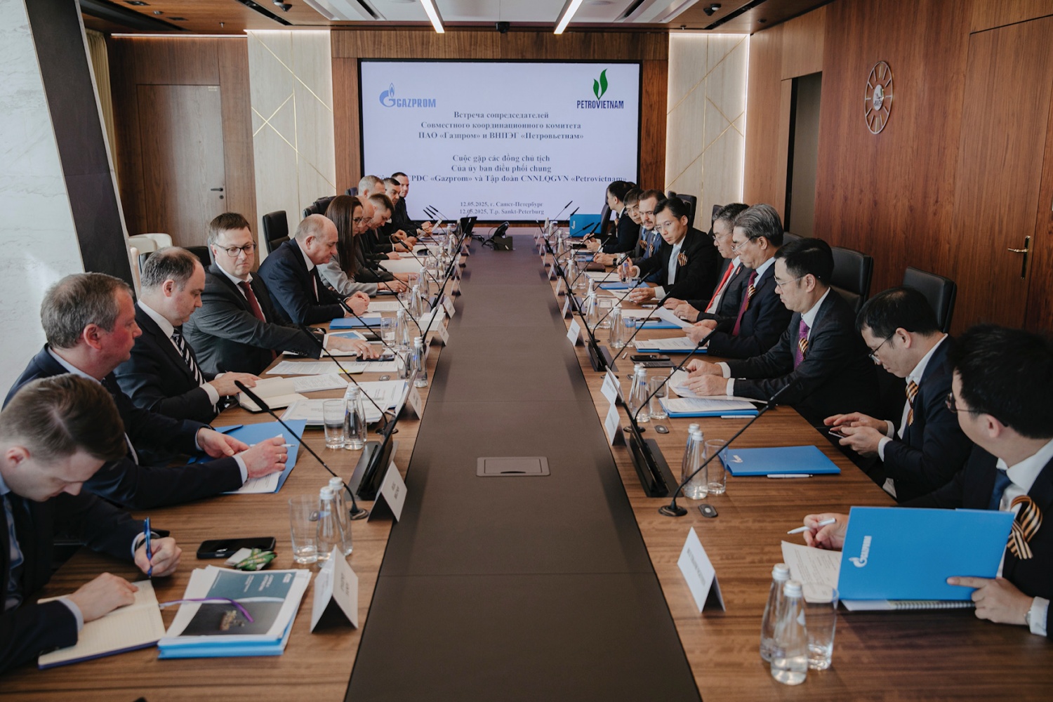 Petrovietnam và Gazprom tiếp tục thúc đẩy hợp tác dầu khí tại Việt Nam và Liên bang Nga