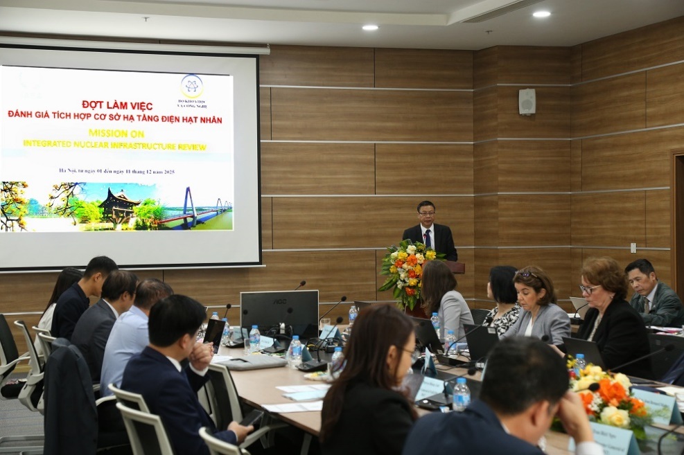 Đánh giá toàn diện cơ sở hạ tầng điện hạt nhân ở Việt Nam