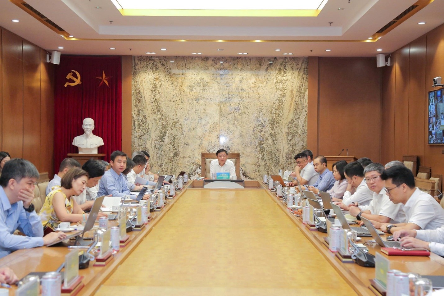 Petrovietnam chủ động ứng phó biến động, tạo đột phá tăng trưởng thông qua các dự án mới