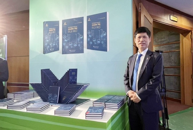 Quản trị rủi ro theo nguyên tắc OECD: Hiệu lực vận hành và trưởng thành có kiểm chứng