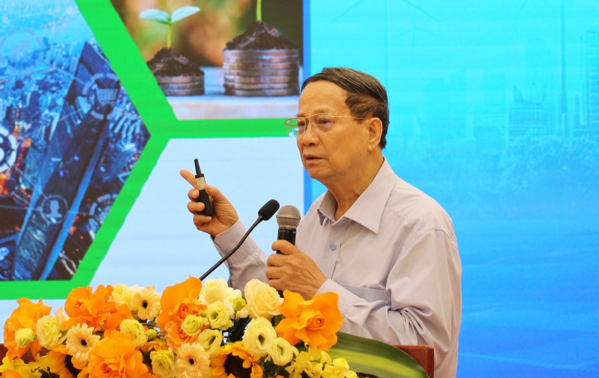 Thách thức tài chính đang kìm hãm các nhà đầu tư vào năng lượng