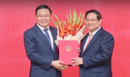 Đồng chí Lê Mạnh Hùng: Kế thừa, phát huy mạnh mẽ truyền thống và thành quả ngành Công Thương