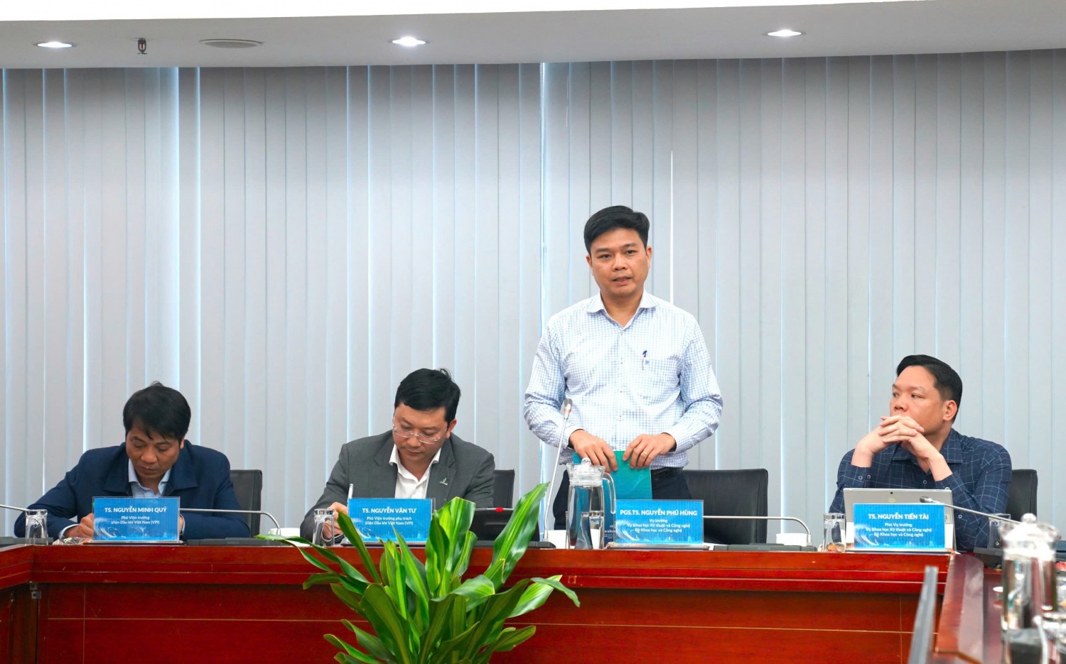 Cần thay đổi căn bản trong tư duy quản lý hoạt động nghiên cứu khoa học