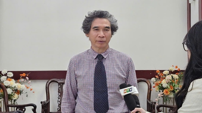 Cần 