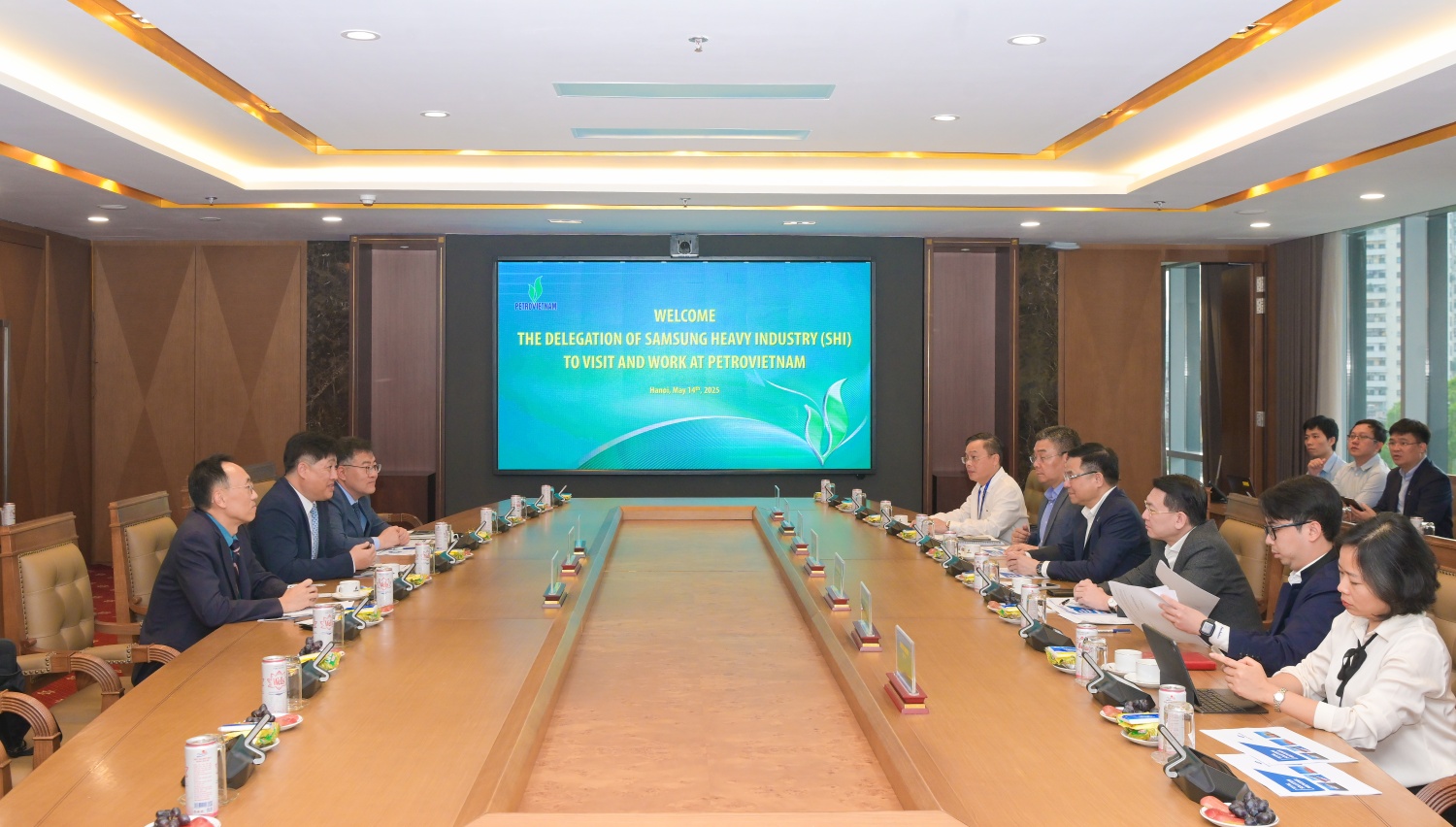Petrovietnam và Samsung Heavy Industries hướng tới hợp tác chiến lược trong lĩnh vực đóng tàu