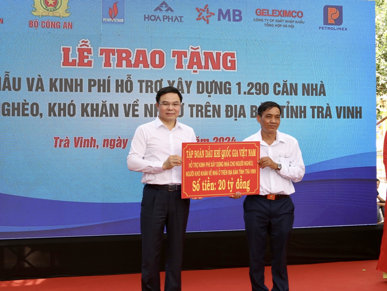Xóa nhà tạm, nhà dột nát, biểu hiện sinh động của lòng Dân - ý Đảng