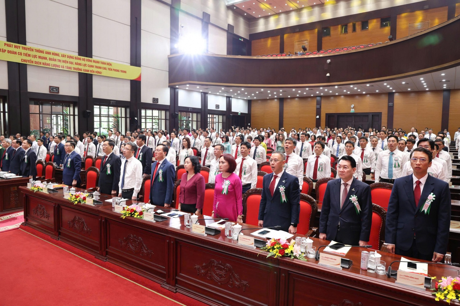 Thi đua là động lực phát triển bền vững của Petrovietnam
