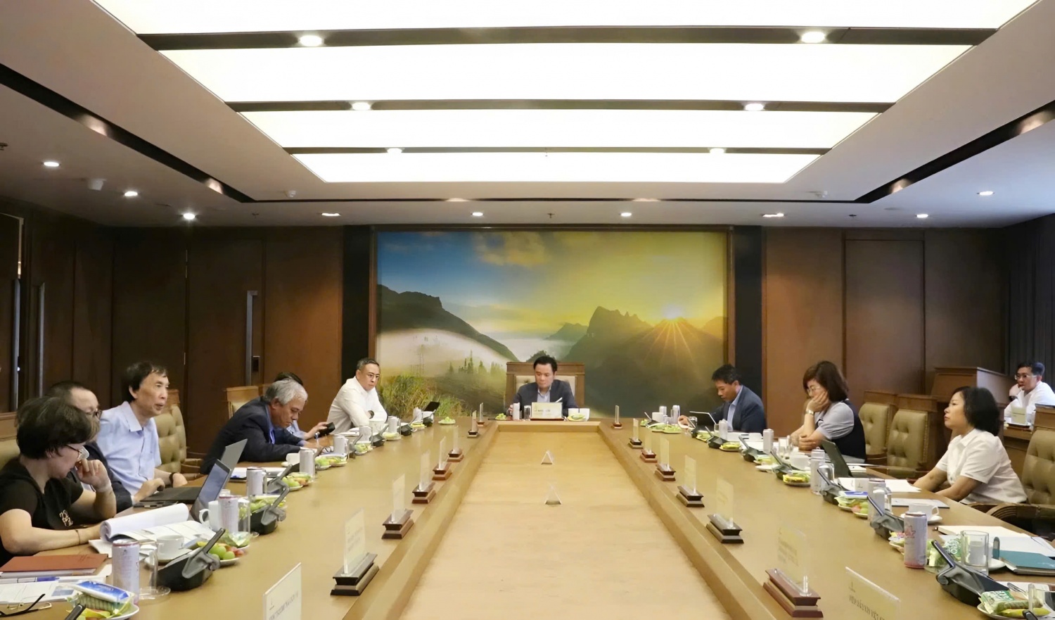 Quá trình tái cấu trúc năng lượng toàn cầu đặt Petrovietnam vào vai trò mới